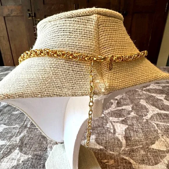 Premier Designs Gold-Tone Byzantine Chain Necklace 15-18" Adjustable Chunky - Picture 3 of 7